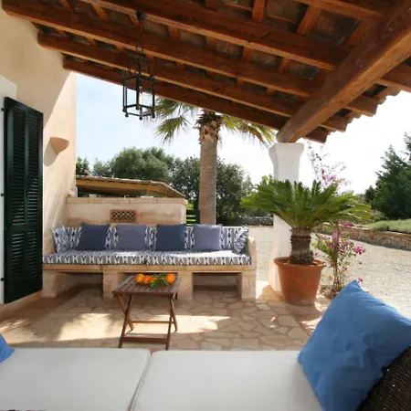 Spacious Holiday In With Private Pool *