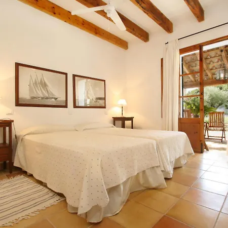 Holiday home Spacious Holiday In With Private Pool *