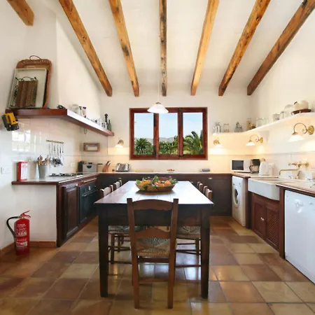 Spacious Holiday In With Private Pool Holiday home *